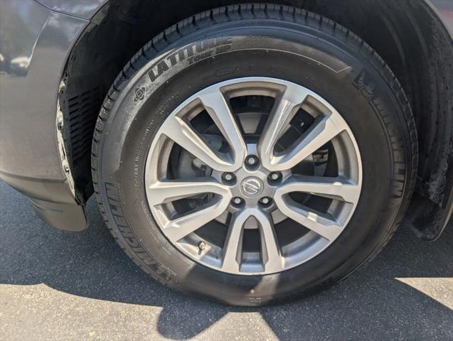 2014 Nissan Pathfinder SV
