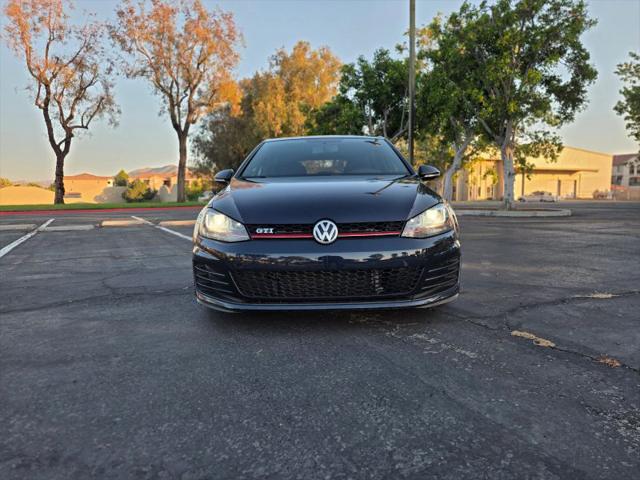 2017 Volkswagen Golf GTI Sport 4-Door