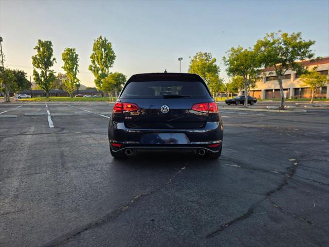 2017 Volkswagen Golf GTI Sport 4-Door