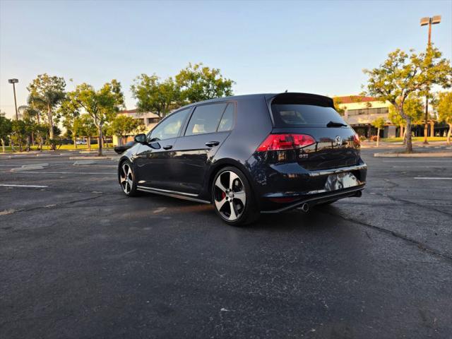 2017 Volkswagen Golf GTI Sport 4-Door