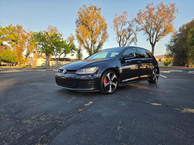 2017 Volkswagen Golf GTI Sport 4-Door