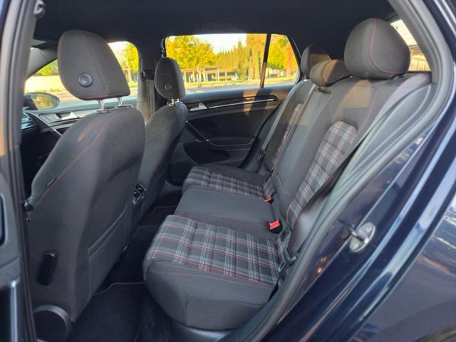 2017 Volkswagen Golf GTI Sport 4-Door