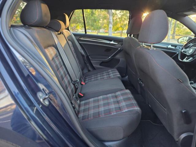 2017 Volkswagen Golf GTI Sport 4-Door