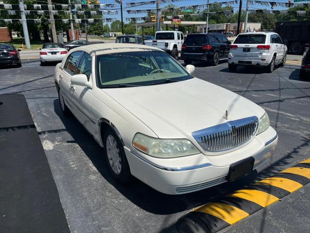 2007 Lincoln Town Car Signature