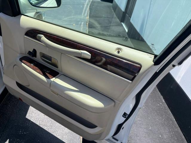 2007 Lincoln Town Car Signature