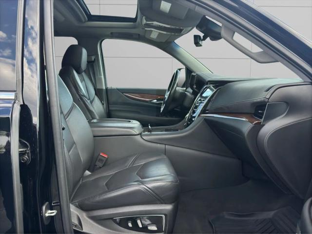 2019 Cadillac Escalade Luxury