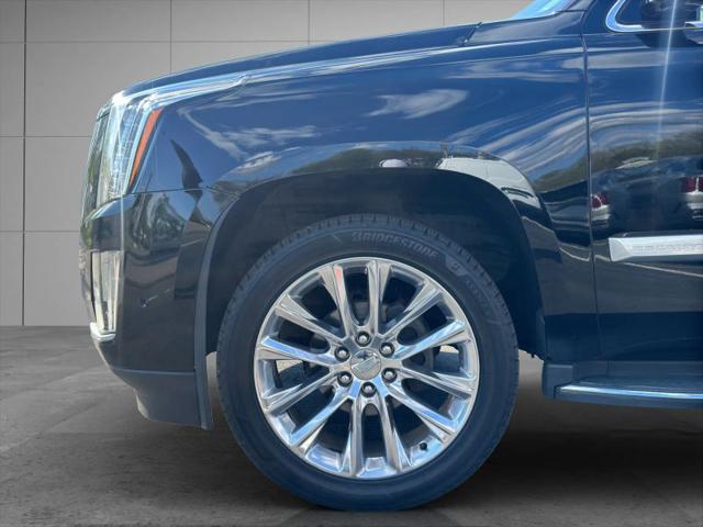 2019 Cadillac Escalade Luxury