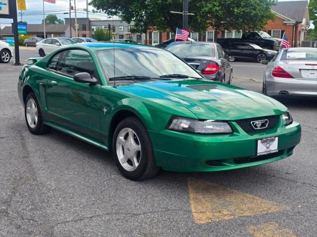 2001 Ford Mustang Base