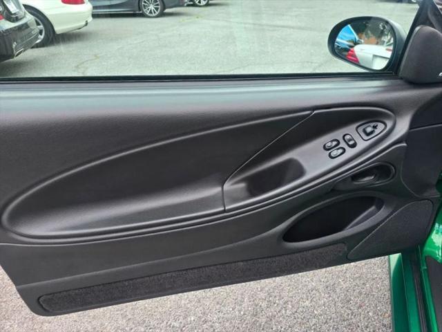 2001 Ford Mustang Base