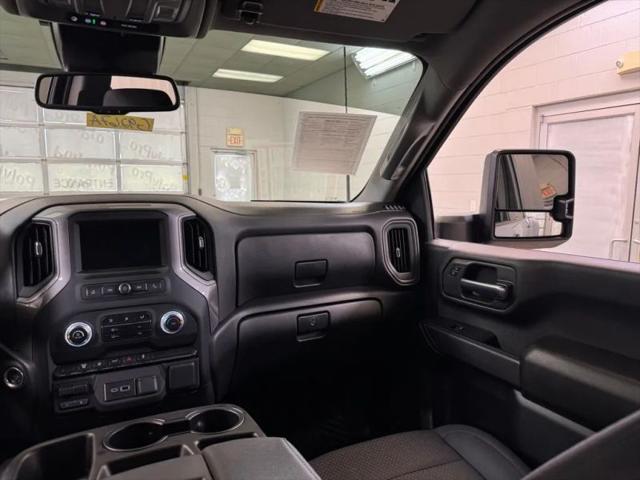 2024 GMC Sierra 3500HD 4WD Crew Cab Long Bed Pro