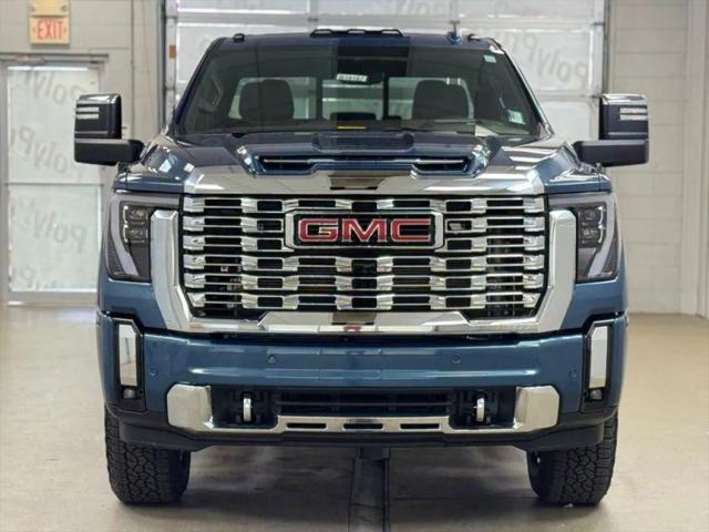 2026 GMC Sierra 2500HD Crew Cab, Standard Bed, Denali, 4WD