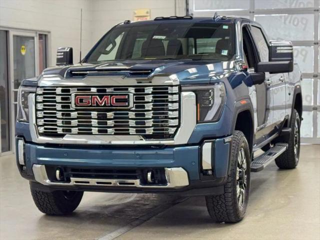 2026 GMC Sierra 2500HD Crew Cab, Standard Bed, Denali, 4WD