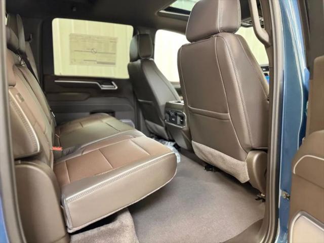 2026 GMC Sierra 2500HD Crew Cab, Standard Bed, Denali, 4WD