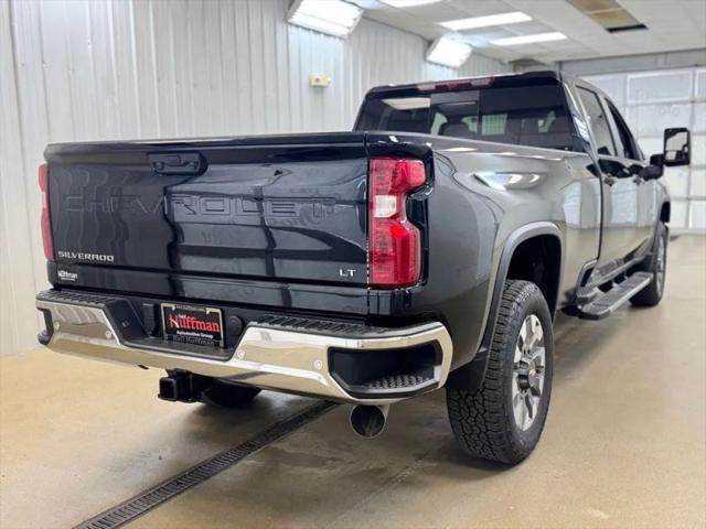 2026 Chevrolet Silverado 3500HD Crew Cab, Long Bed, LT Dual Rear Wheel, RWD