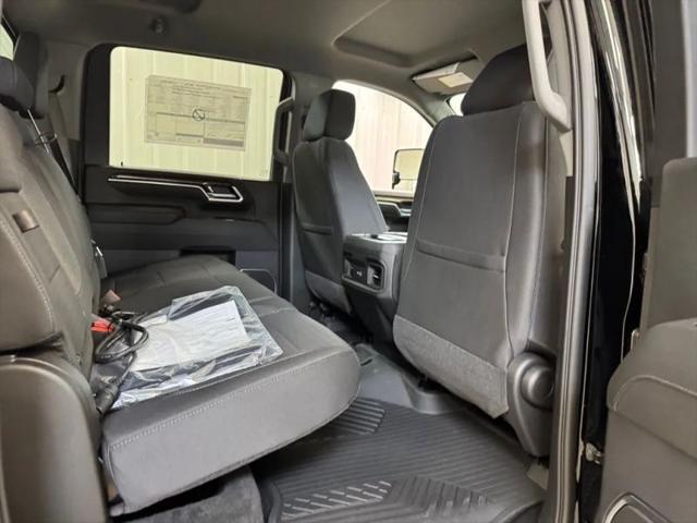 2026 Chevrolet Silverado 3500HD Crew Cab, Long Bed, LT Dual Rear Wheel, RWD