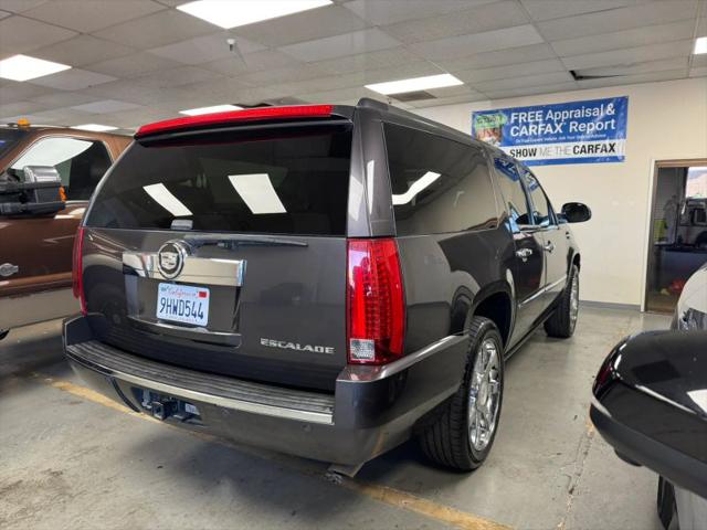2011 Cadillac Escalade ESV Premium
