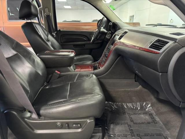 2011 Cadillac Escalade ESV Premium