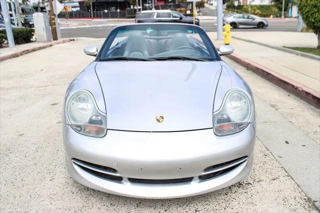 2000 Porsche 911 911 Carrera 4