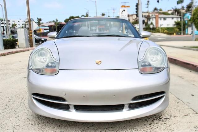 2000 Porsche 911 911 Carrera 4