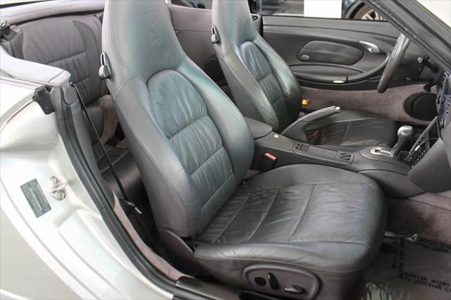 2000 Porsche 911 911 Carrera 4