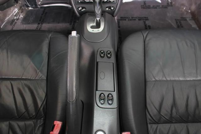 2000 Porsche 911 911 Carrera 4
