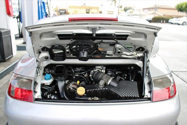 2000 Porsche 911 911 Carrera 4