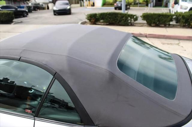 2000 Porsche 911 911 Carrera 4
