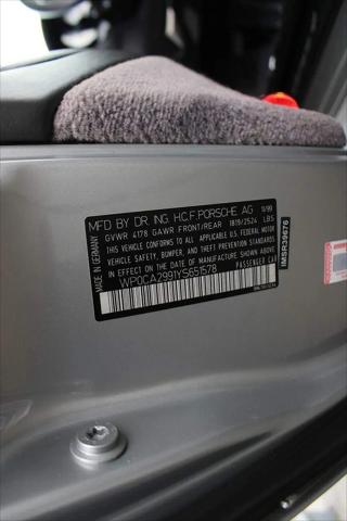2000 Porsche 911 911 Carrera 4