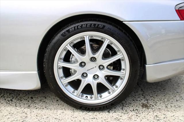 2000 Porsche 911 911 Carrera 4