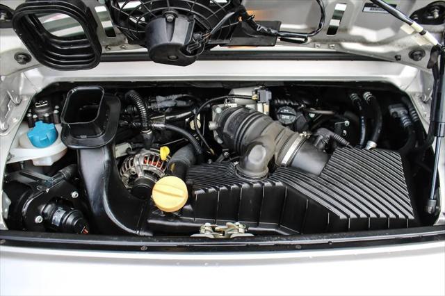 2000 Porsche 911 911 Carrera 4