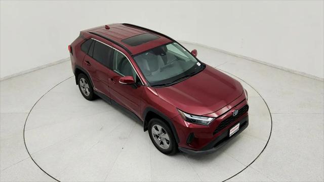 2022 Toyota RAV4 Hybrid XLE