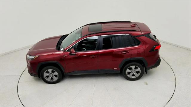 2022 Toyota RAV4 Hybrid XLE