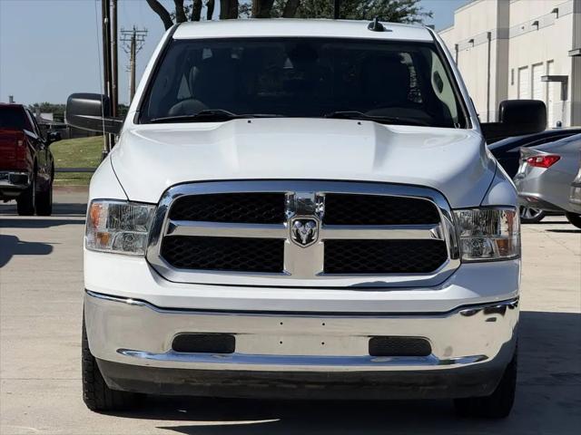 2023 Ram 1500 Classic SLT Crew Cab 4x4 5'7" Box