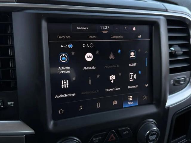 2023 Ram 1500 Classic SLT Crew Cab 4x4 5'7" Box