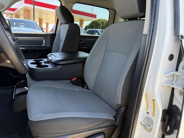 2023 Ram 1500 Classic SLT Crew Cab 4x4 5'7" Box