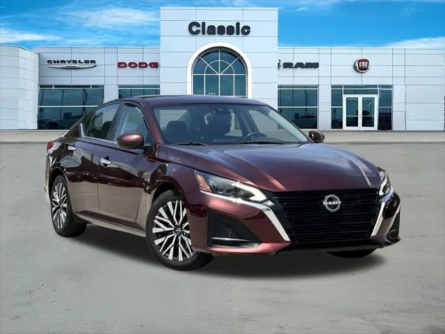 2023 Nissan Altima SV FWD for sale in Arlington, TX