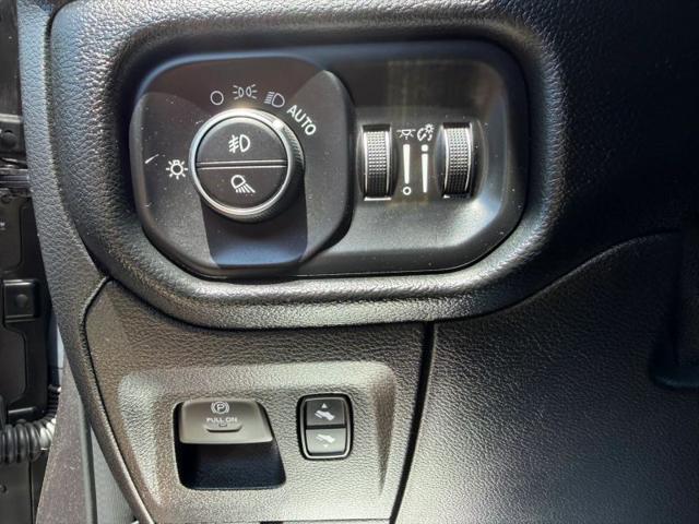 2020 Ram 1500 Laramie Crew Cab 4x4 57 Box