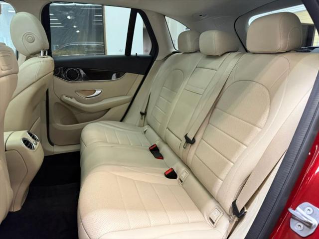 2019 Mercedes-Benz GLC 300
