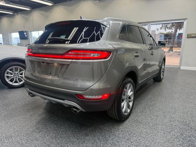 2017 Lincoln MKC Select