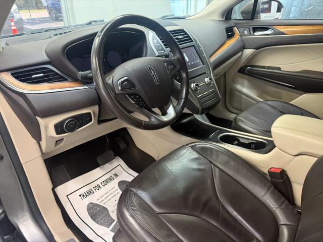 2017 Lincoln MKC Select