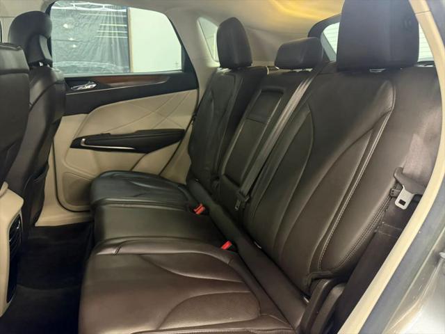 2017 Lincoln MKC Select