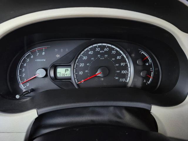 2012 Toyota Sienna LE 8 Passenger