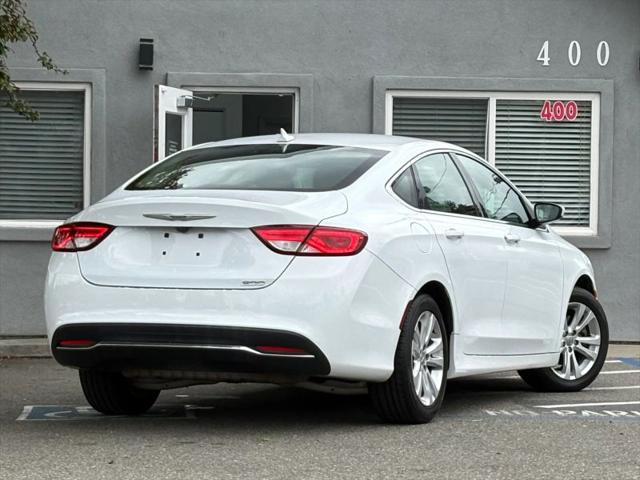 2016 Chrysler 200 Limited
