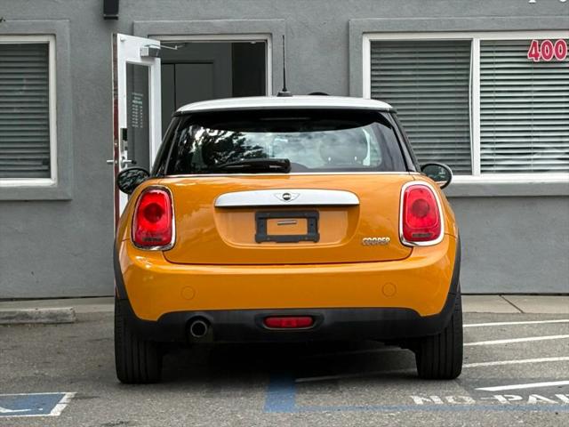 2014 MINI Hardtop Cooper