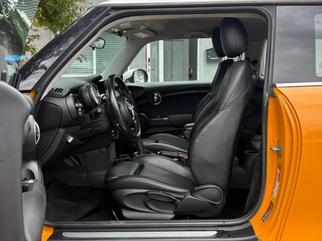 2014 MINI Hardtop Cooper