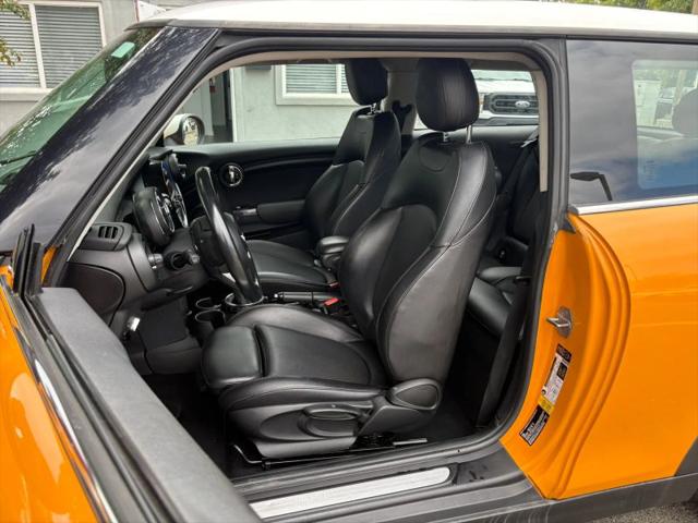 2014 MINI Hardtop Cooper