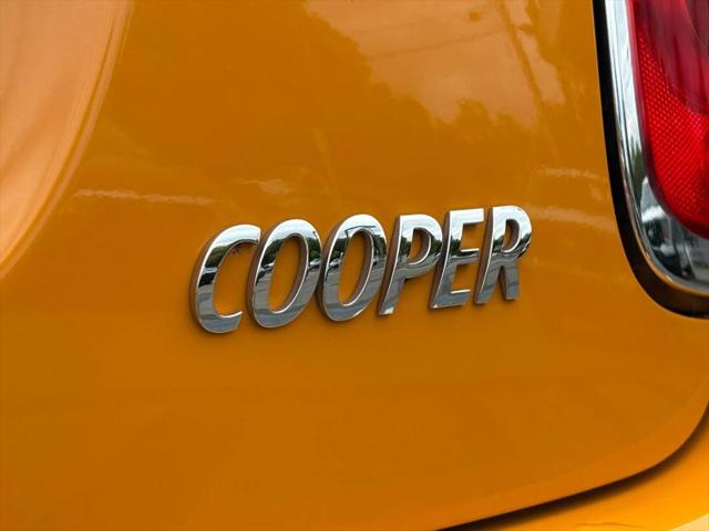 2014 MINI Hardtop Cooper