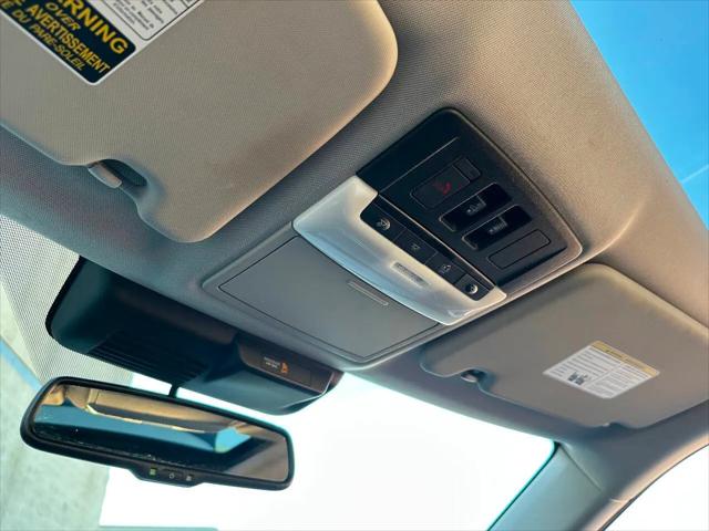 2023 Mitsubishi Outlander PHEV SEL S-AWC