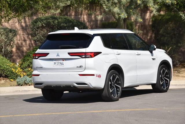 2023 Mitsubishi Outlander PHEV SEL S-AWC