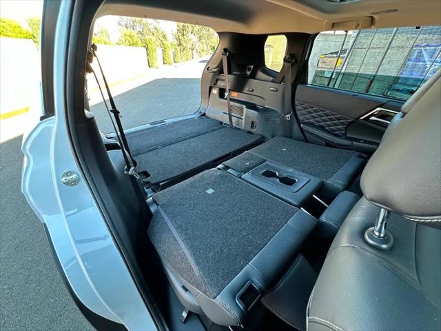 2023 Mitsubishi Outlander PHEV SEL S-AWC